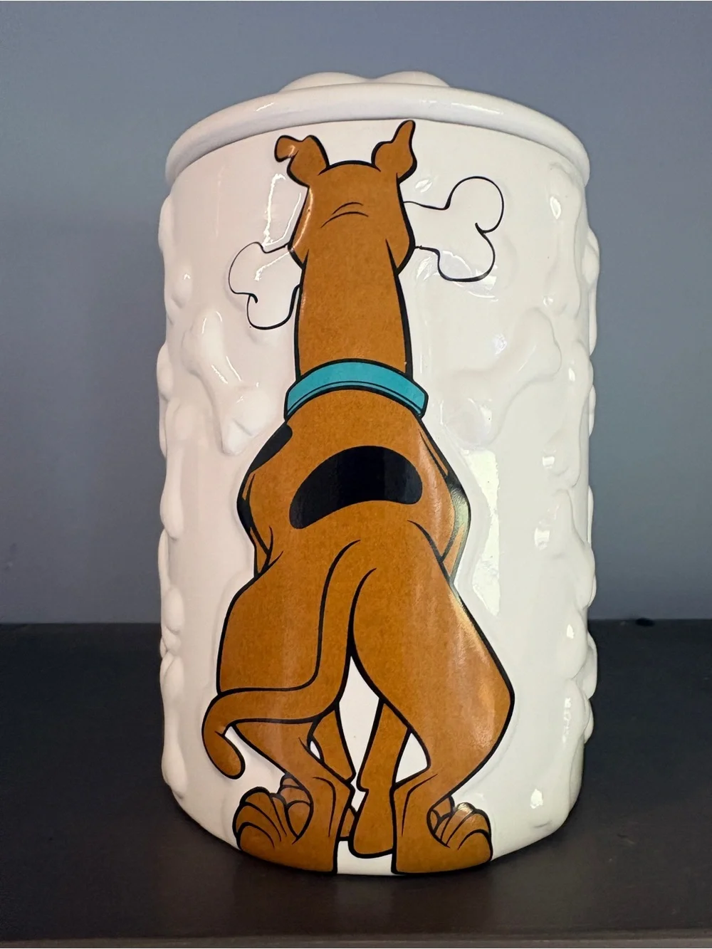 Scooby-Doo Ceramic Cookie Treat Jar Canister Dog Bone w/ Lid Hanna Barbera